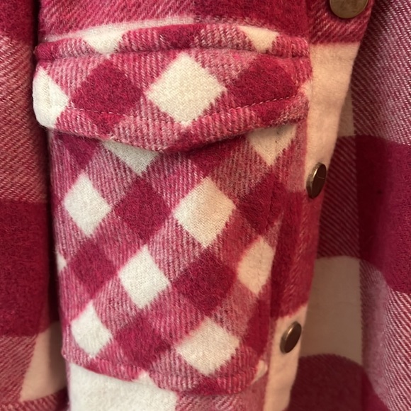 NWOT Zara Plaid shirt - perfect for warm weather - Picture 4 of 7